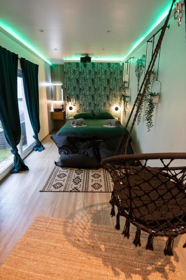 Capsule Thailande I Sauna I Balneo I Console I Jeux En Bois I Cinema I Cour Interieure Trith-Saint-Leger Eksteriør bilde