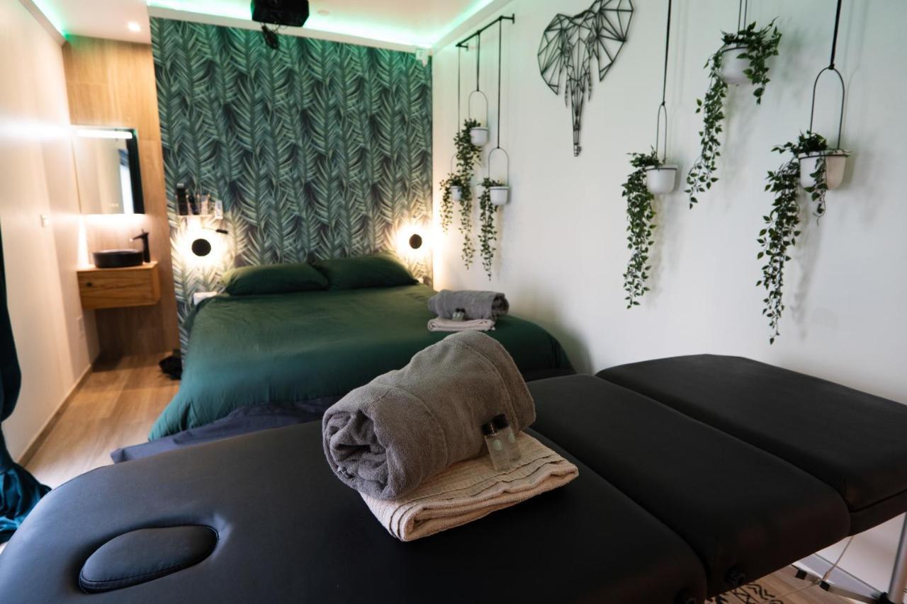 Capsule Thailande I Sauna I Balneo I Console I Jeux En Bois I Cinema I Cour Interieure Trith-Saint-Leger Eksteriør bilde