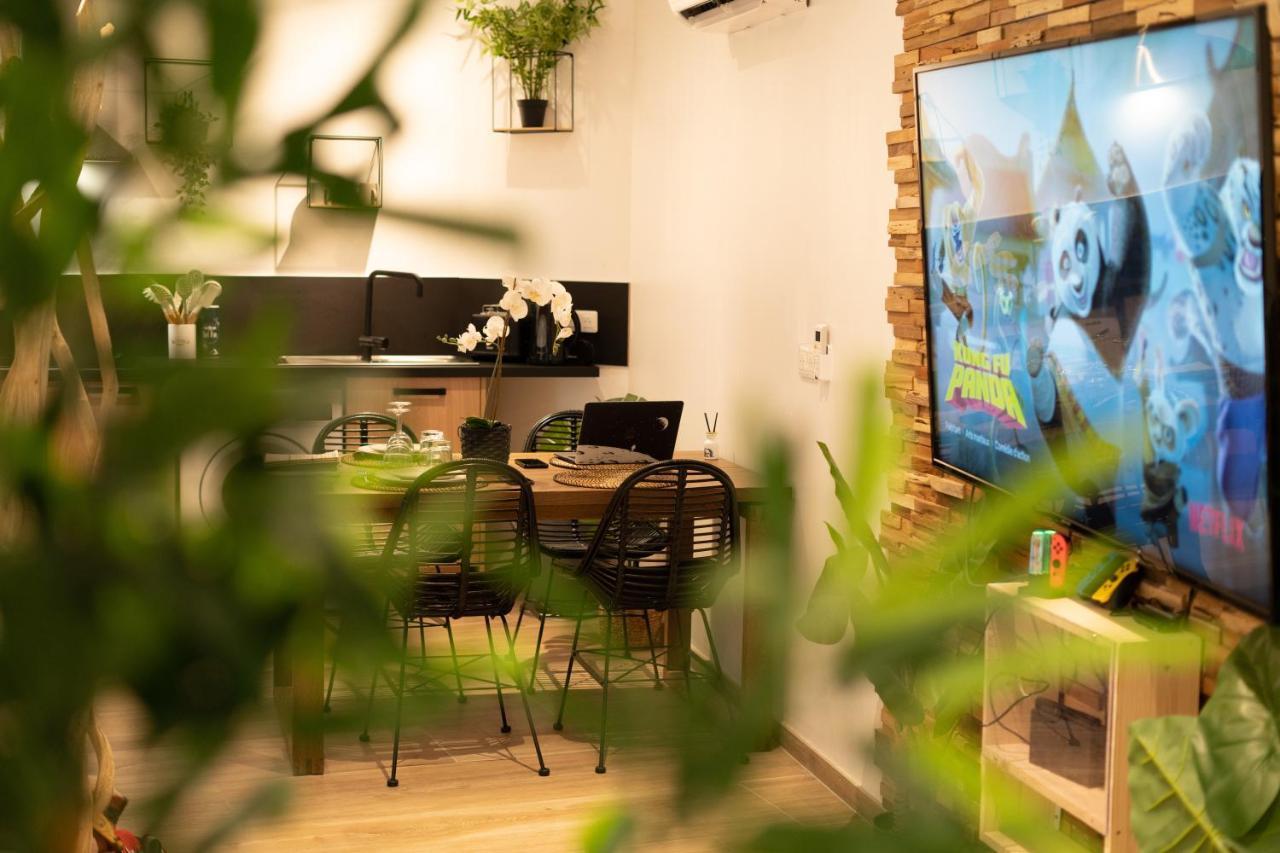 Capsule Thailande I Sauna I Balneo I Console I Jeux En Bois I Cinema I Cour Interieure Trith-Saint-Leger Eksteriør bilde