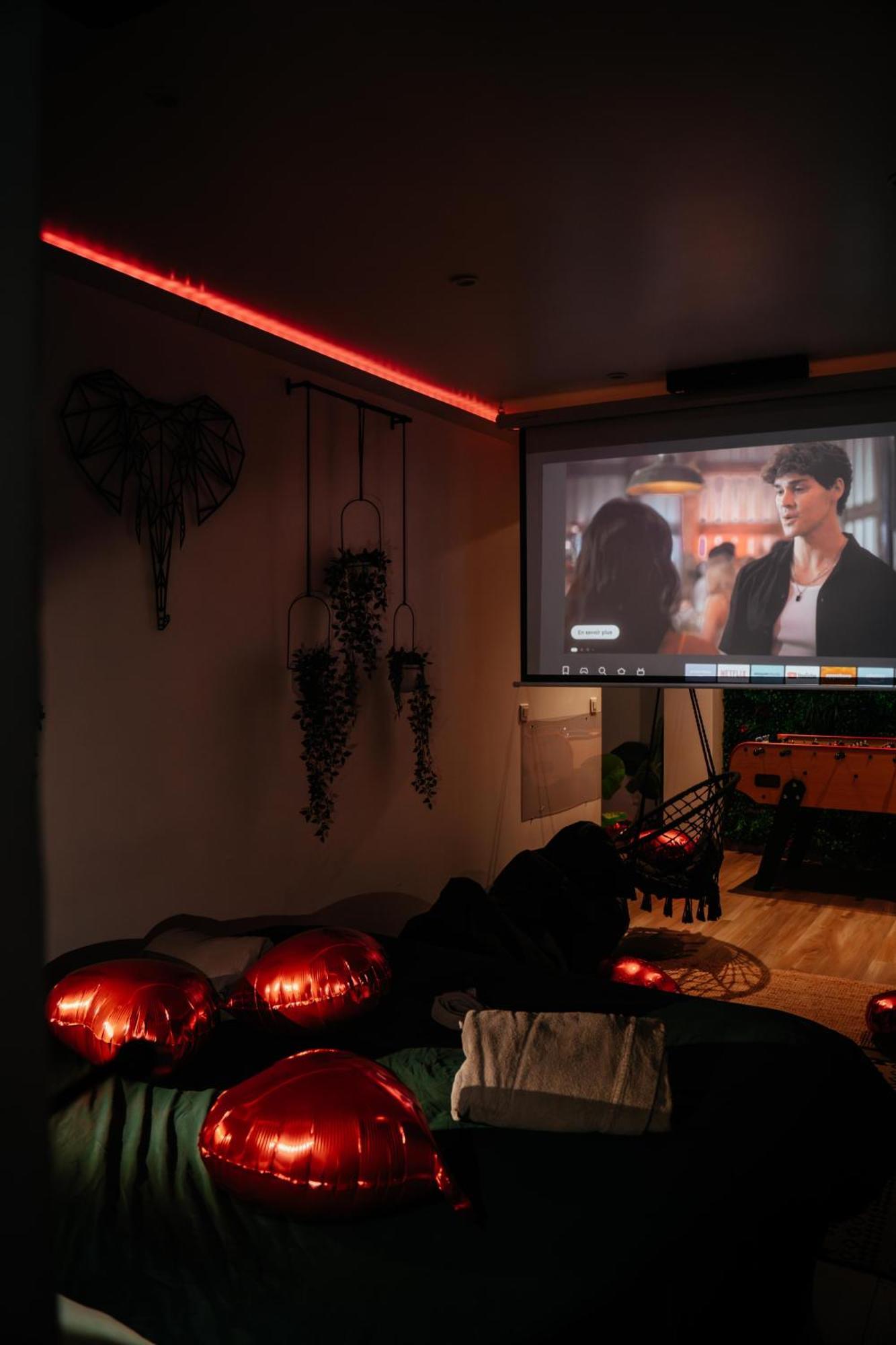 Capsule Thailande I Sauna I Balneo I Console I Jeux En Bois I Cinema I Cour Interieure Trith-Saint-Leger Eksteriør bilde