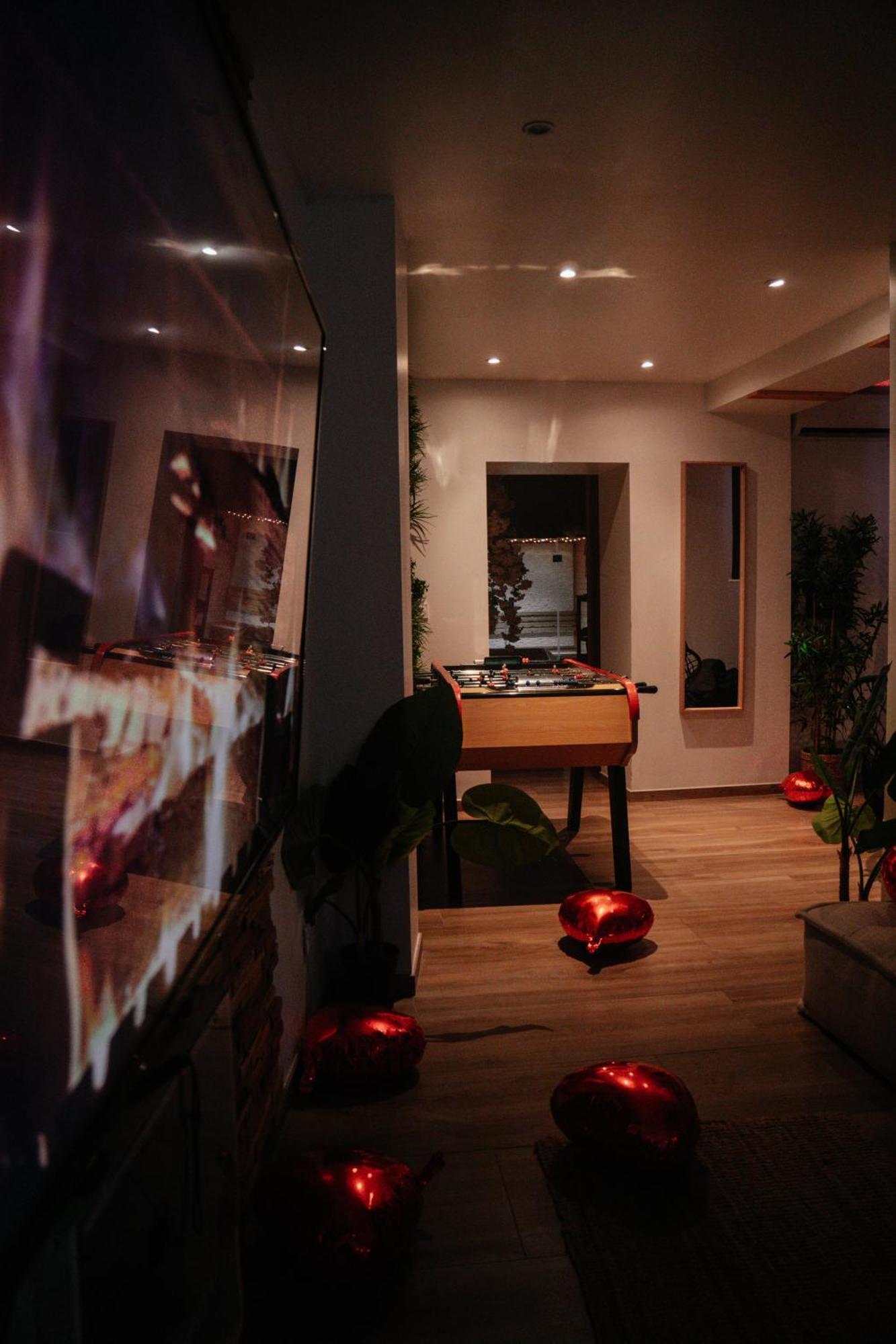 Capsule Thailande I Sauna I Balneo I Console I Jeux En Bois I Cinema I Cour Interieure Trith-Saint-Leger Eksteriør bilde